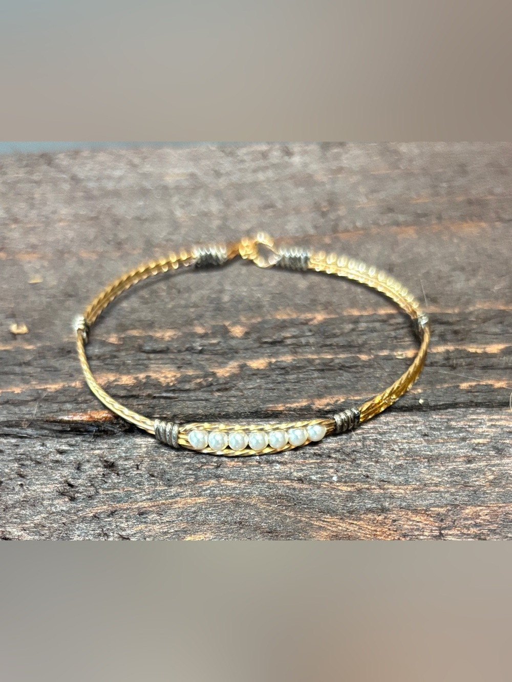 Gold-Tone Pearl Accent Women's Bracelet